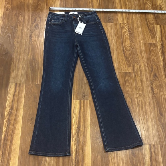 NWT Vervet Classic Indigo Boot Cut Jeans Sz 7/28 - Picture 1 of 6